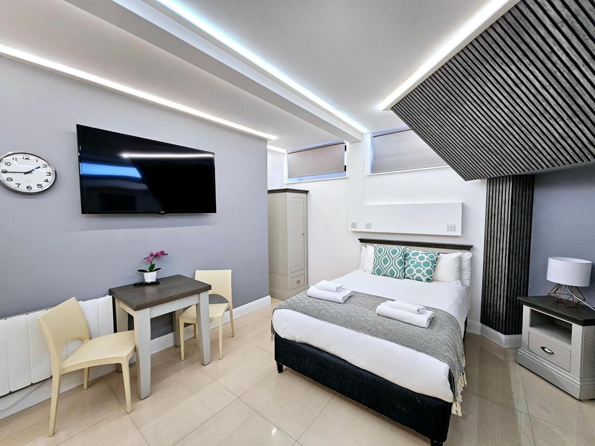 ลอนดอน สเตย์ อพาร์ตเมนท์ Aparthotel ภายนอก รูปภาพ