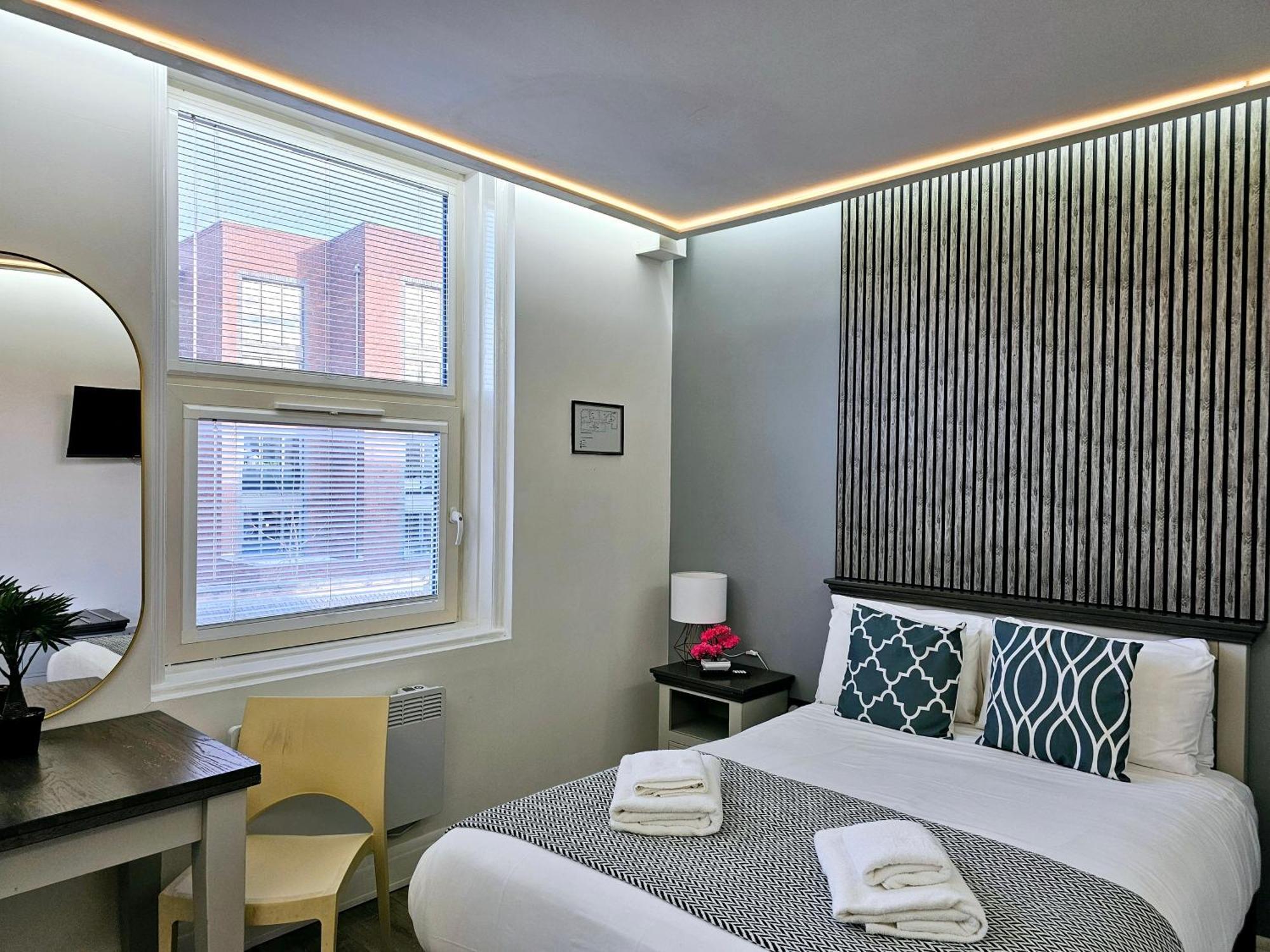 ลอนดอน สเตย์ อพาร์ตเมนท์ Aparthotel ภายนอก รูปภาพ