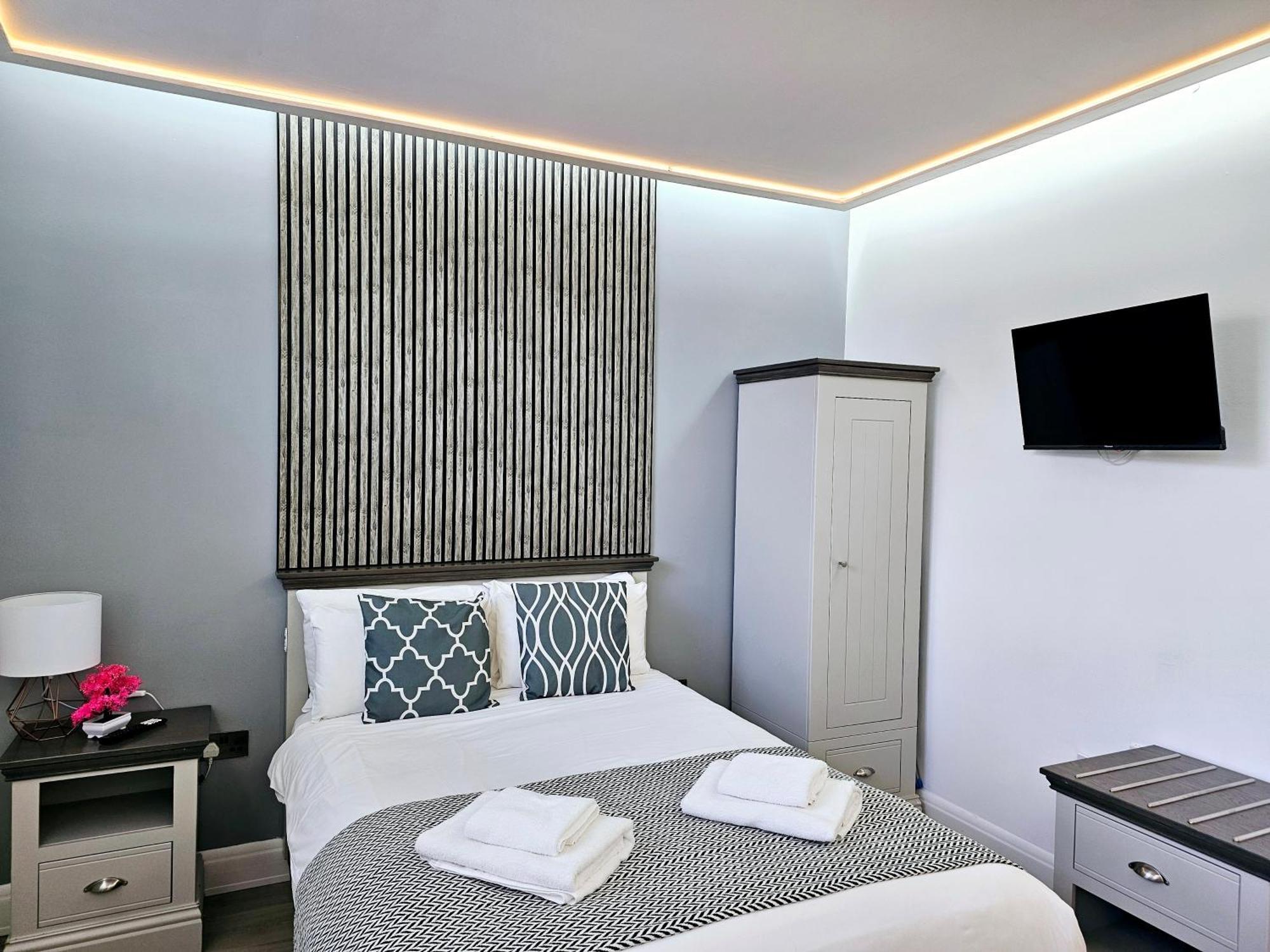 ลอนดอน สเตย์ อพาร์ตเมนท์ Aparthotel ภายนอก รูปภาพ