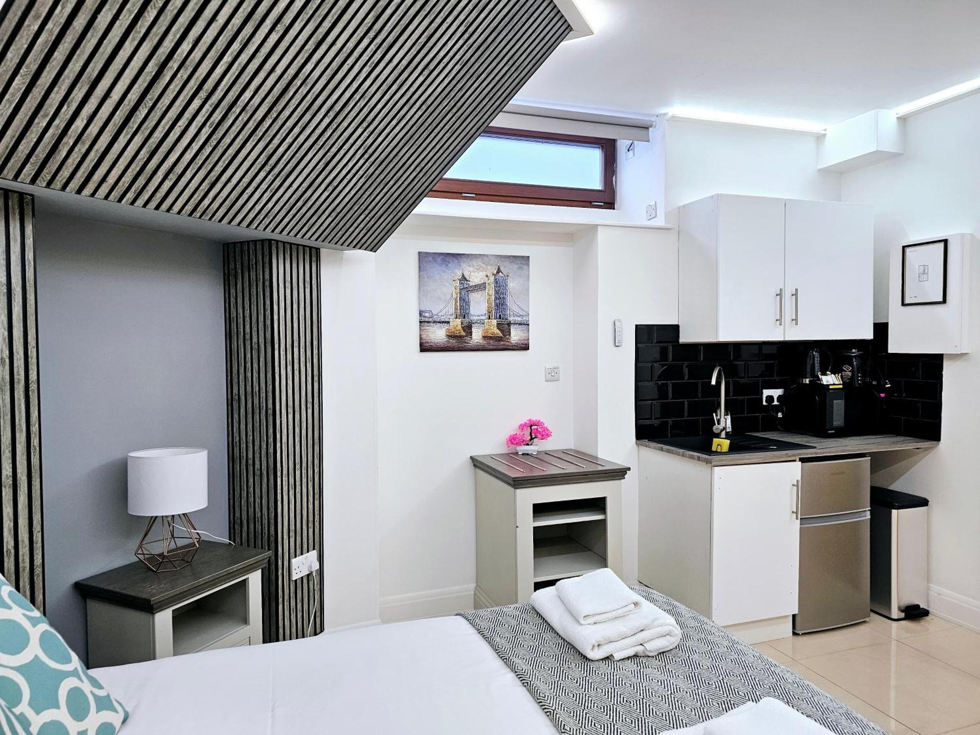 ลอนดอน สเตย์ อพาร์ตเมนท์ Aparthotel ภายนอก รูปภาพ